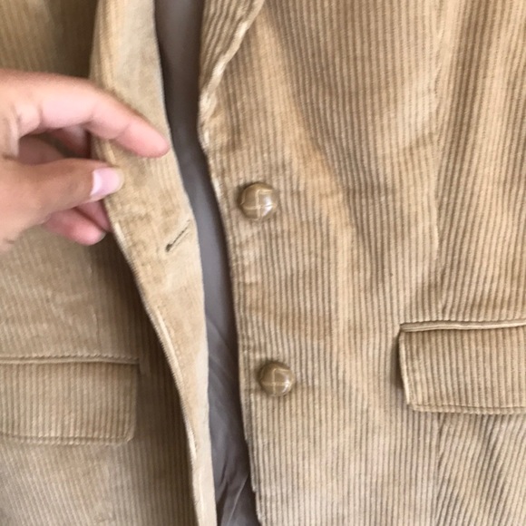 Vintage corduroy blazer! - Picture 3 of 5